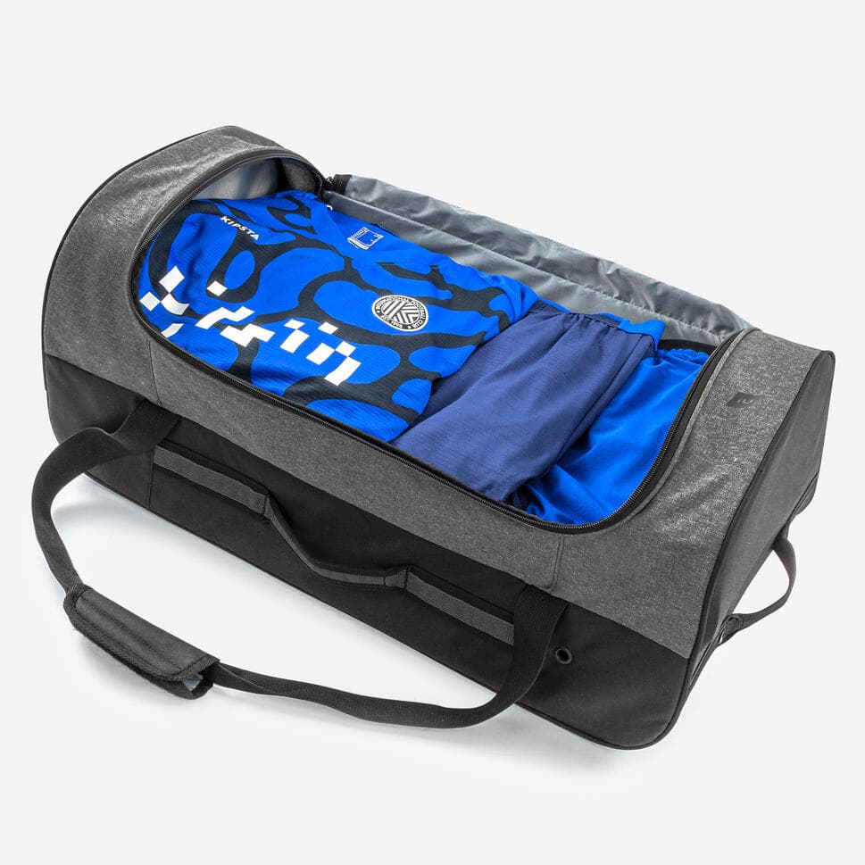 2: roller_bag_70L_essential_black
